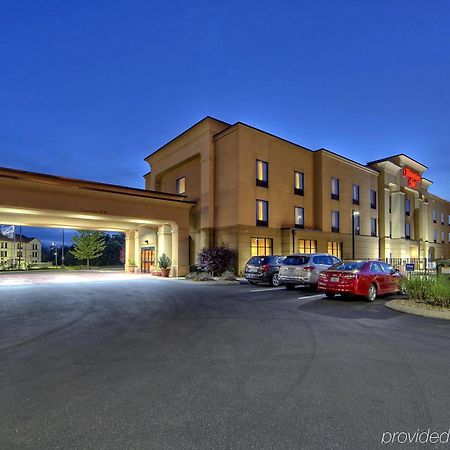 Hampton Inn Crossville Exteriör bild