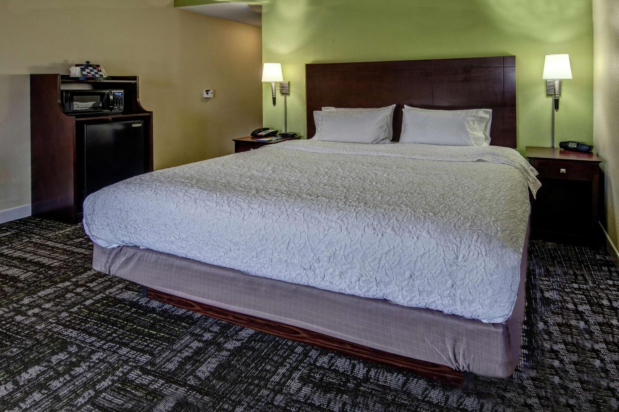 Hampton Inn Crossville Exteriör bild