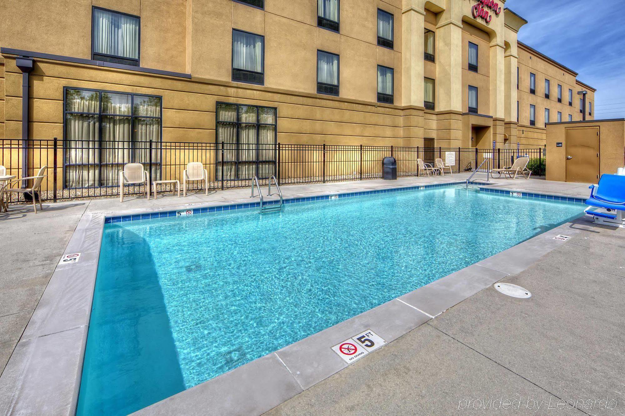 Hampton Inn Crossville Exteriör bild